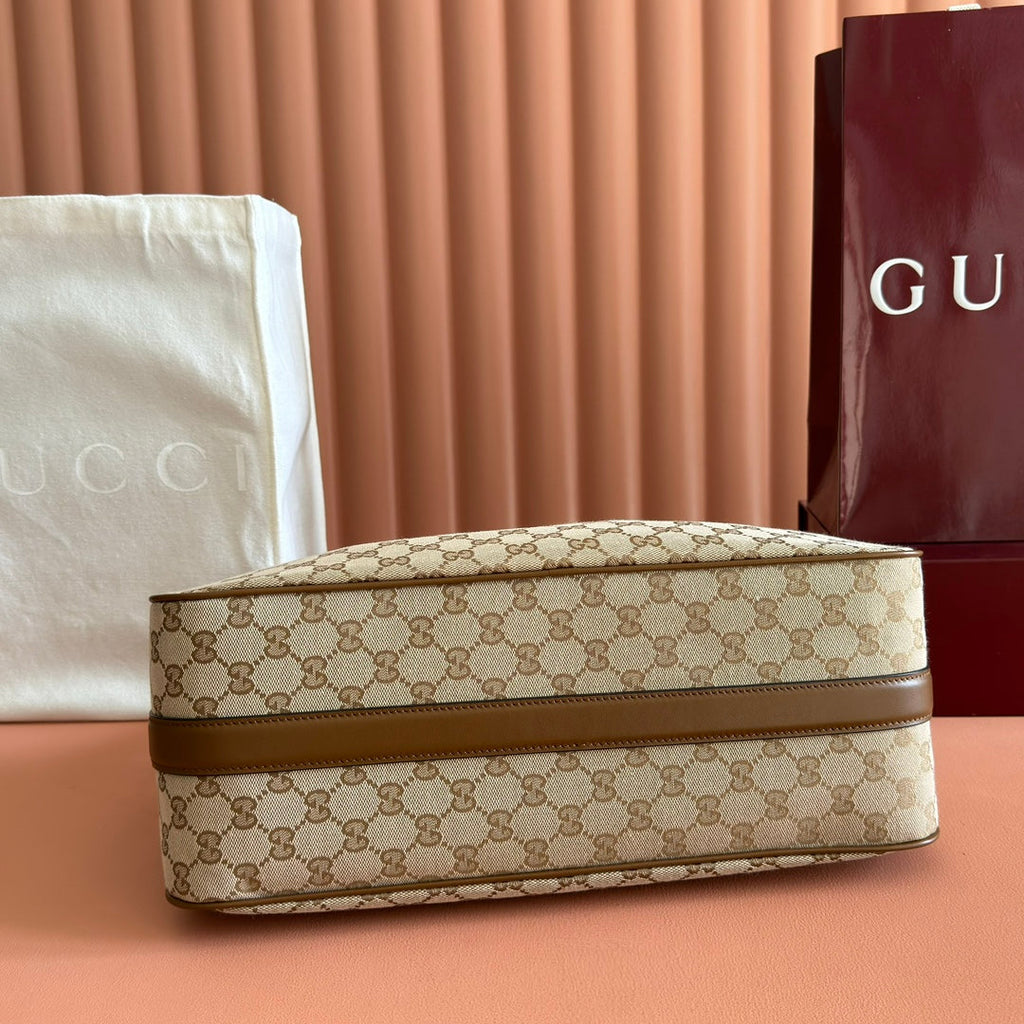 GUCCI 26S SHOULDER BAG 38 IN WARM BEIGE AND BROWN CANVAS