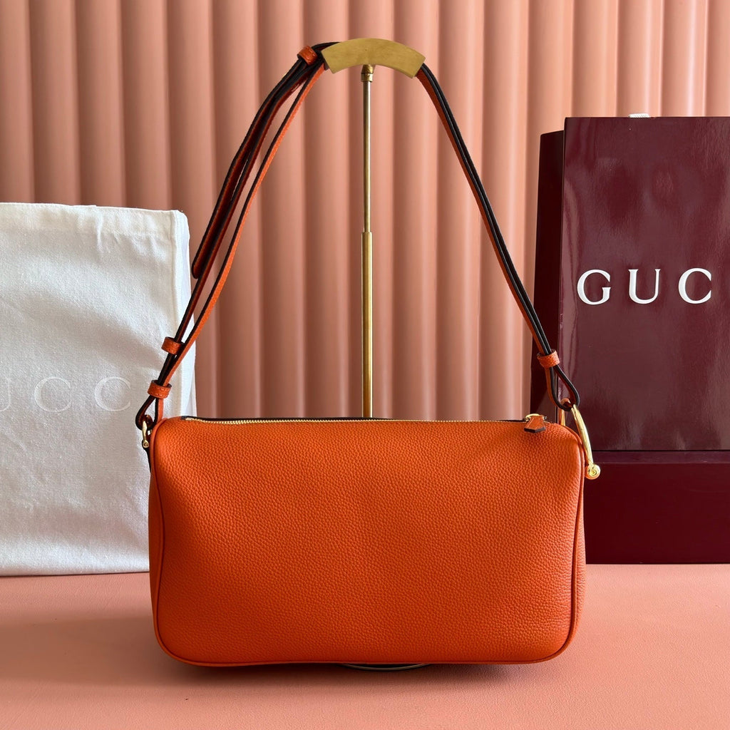 GUCCI 26S SHOULDER BAG 31 IN ORANGE CALFSKIN