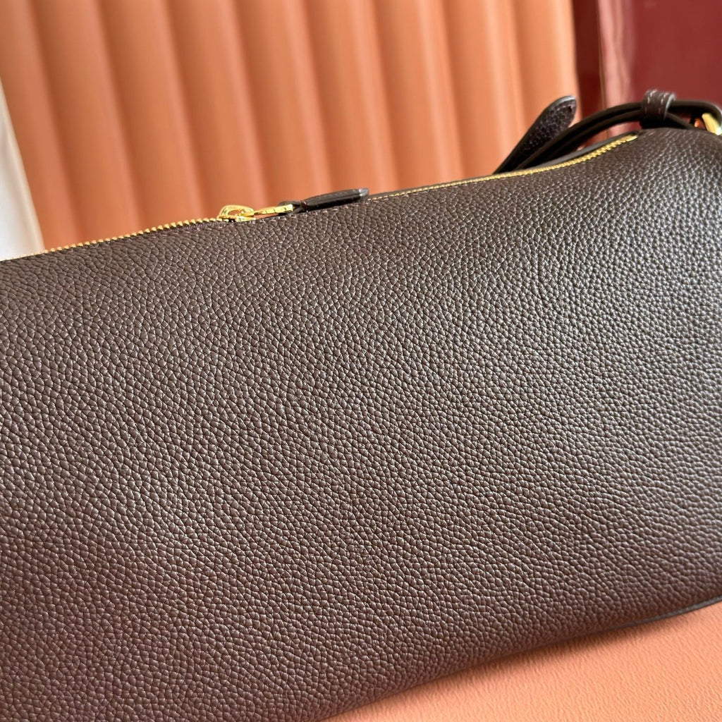 GUCCI 26S SHOULDER BAG 31 IN BLACK BROWN CALFSKIN