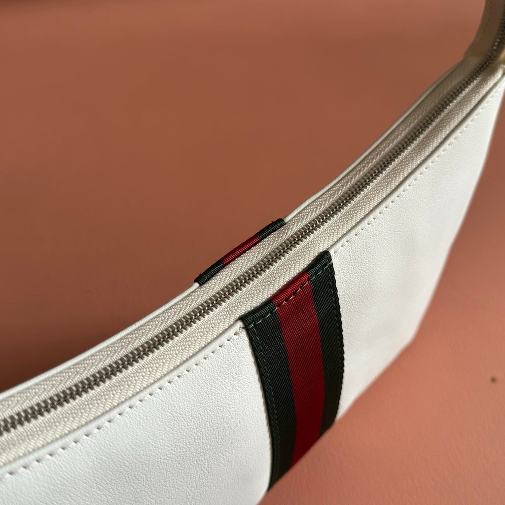 GUCCI 26S LUNETTA SHOULDER BAG 22 IN WHITE CALFSKIN