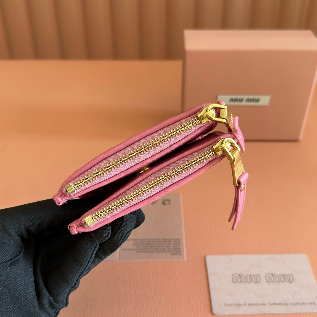 MIUMIU 26S SMALL MATELASSE CARD HOLDER 11 IN PINK CALFSKIN GOLD HARDWARE