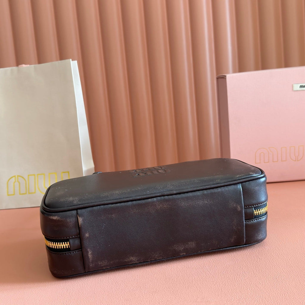 MIUMIU 26S BEAU TOP HANDLE BAG 28 IN BLACK CALFSKIN GOLD HARDWARE