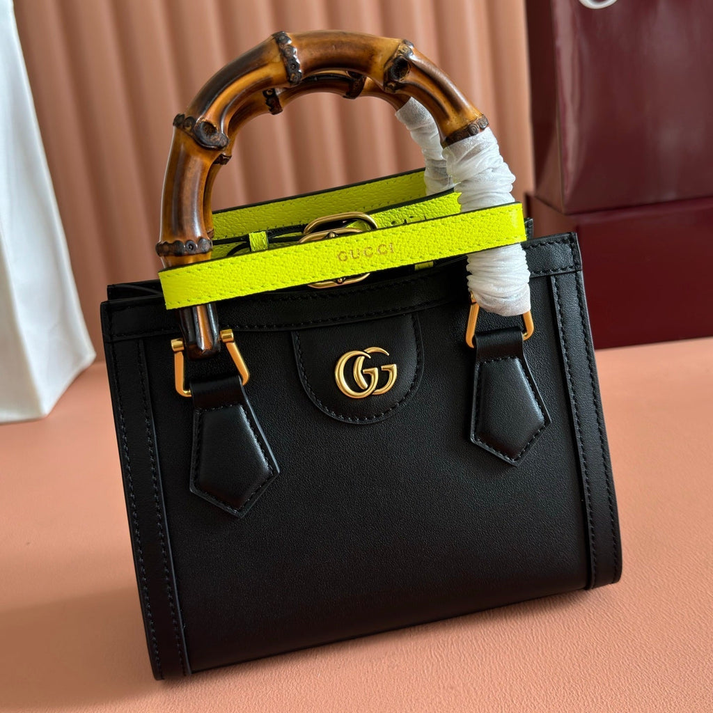 GUCCI 26S DIANA TOTE BAG 21 IN BLACK CALFSKIN
