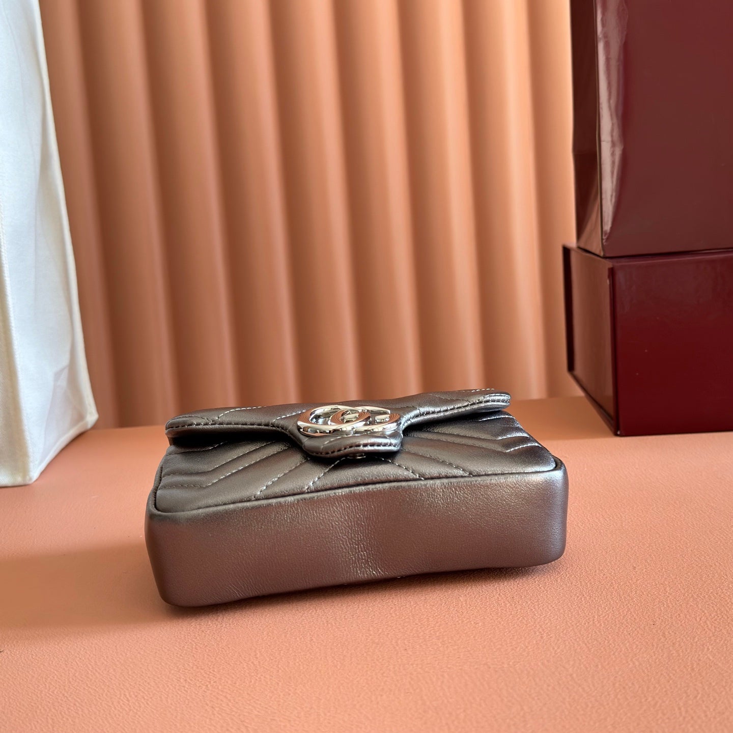GUCCI 26S  MARMONT BAG 16 IN WARM GRAY BROWN LAMBSKIN