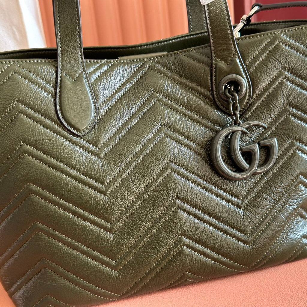 GUCCI 26S  MARMONT TOTE BAG 30 IN MOSS GREEN CALFSKIN