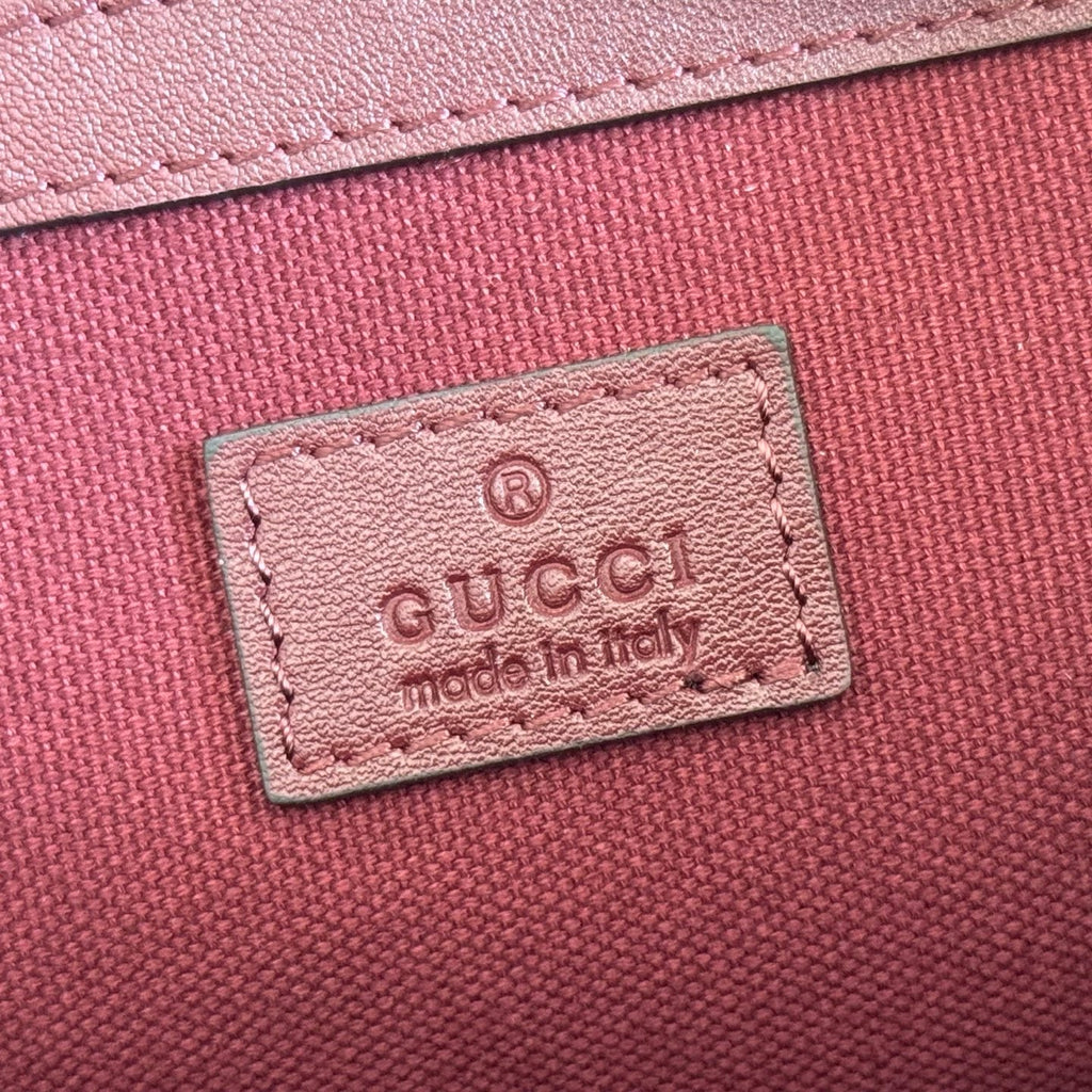 GUCCI 26S  EMBLEM BUCKET BAG 25 IN DARK RED COATED FABRIC