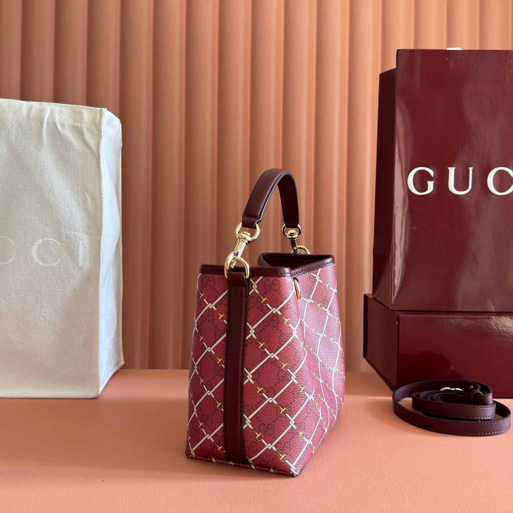 GUCCI 26S  EMBLEM BUCKET BAG 19 IN DARK RED COATED FABRIC