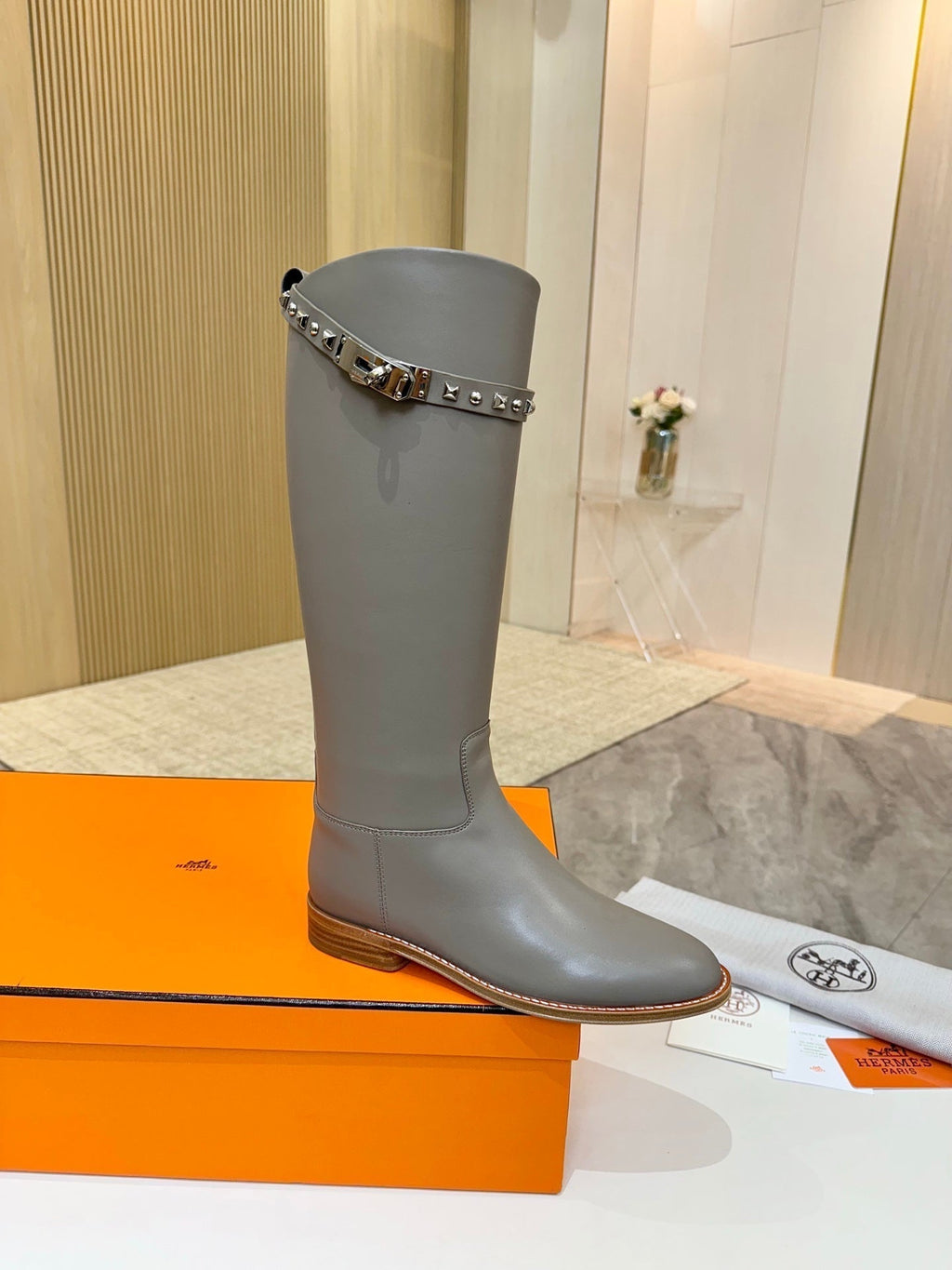 HERMES 25S KNEE-HIGH FLAT BOOTS IN GREY LAMBSKIN WITH SILVER HARDWARE