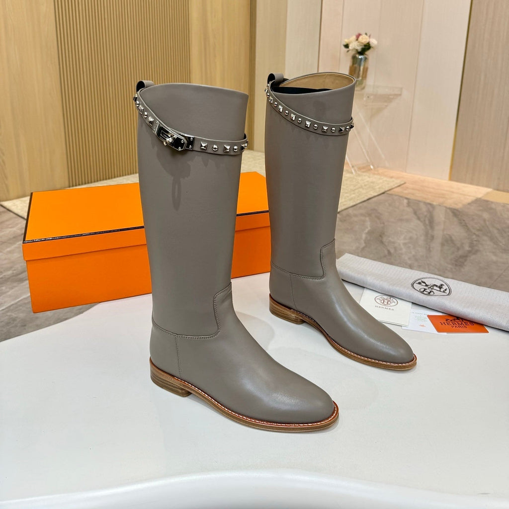 HERMES 25S KNEE-HIGH FLAT BOOTS IN GREY LAMBSKIN WITH SILVER HARDWARE