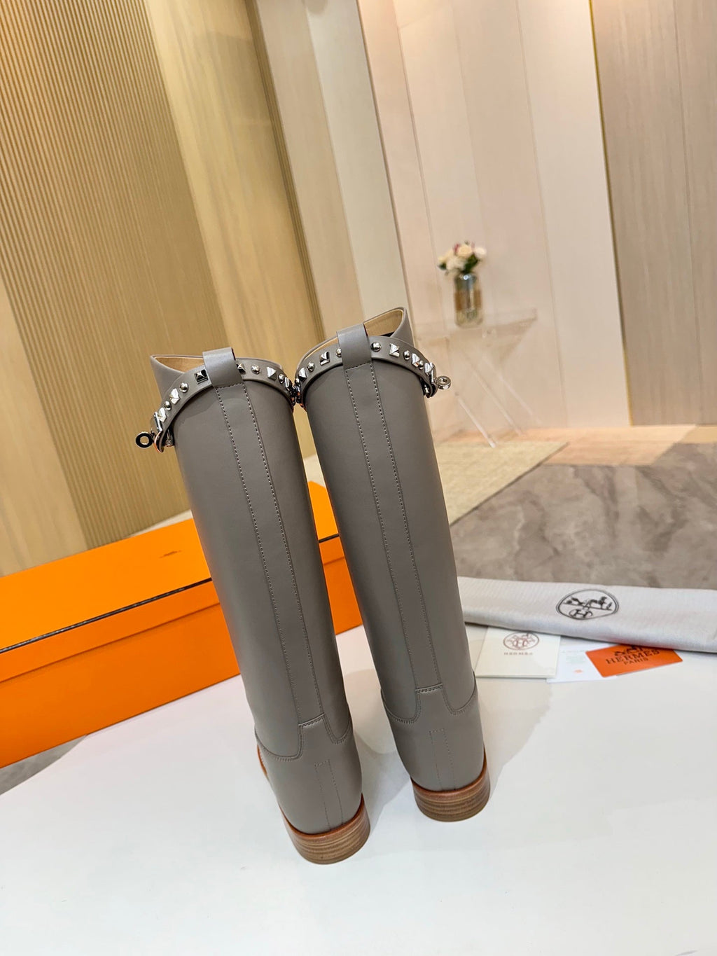 HERMES 25S KNEE-HIGH FLAT BOOTS IN GREY LAMBSKIN WITH SILVER HARDWARE