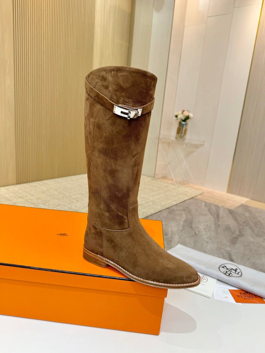 HERMES 25S JUMPING KNEE-HIGH BOOTS IN BROWN SUEDE WITH SILVER HARDWARE