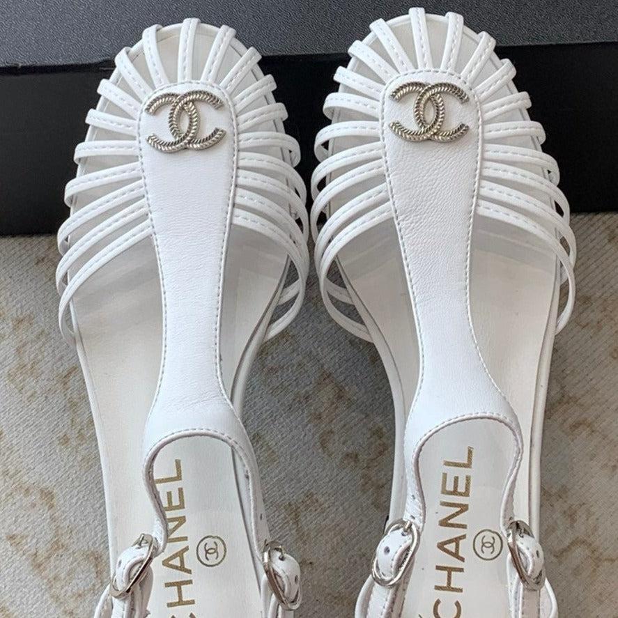 CHANEL Summer New Hollow Roman Sandals White Sheepskin