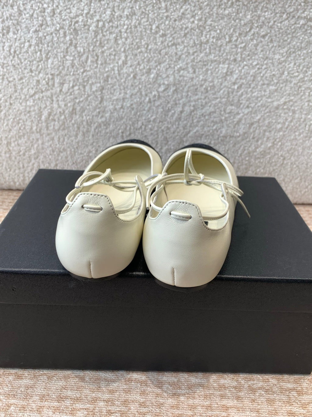 CHANEL MARY JANE BALLERINA IN WHITE LAMBSKIN