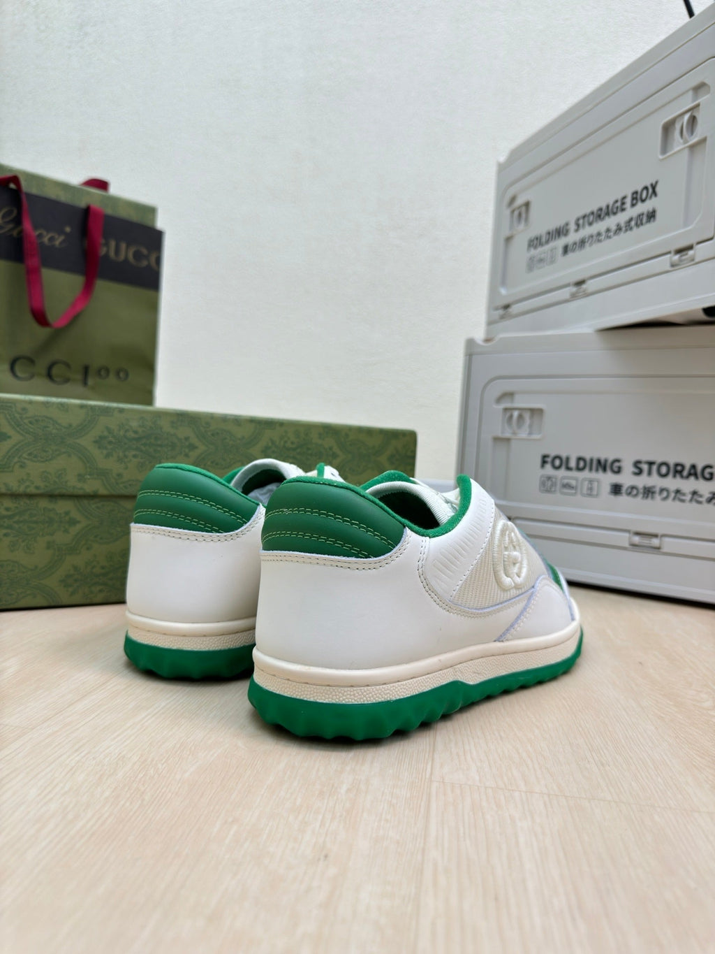 GUCCI INTERLOCKING G SNEAKER WHITE GREEN CALFSKIN AND FABRIC