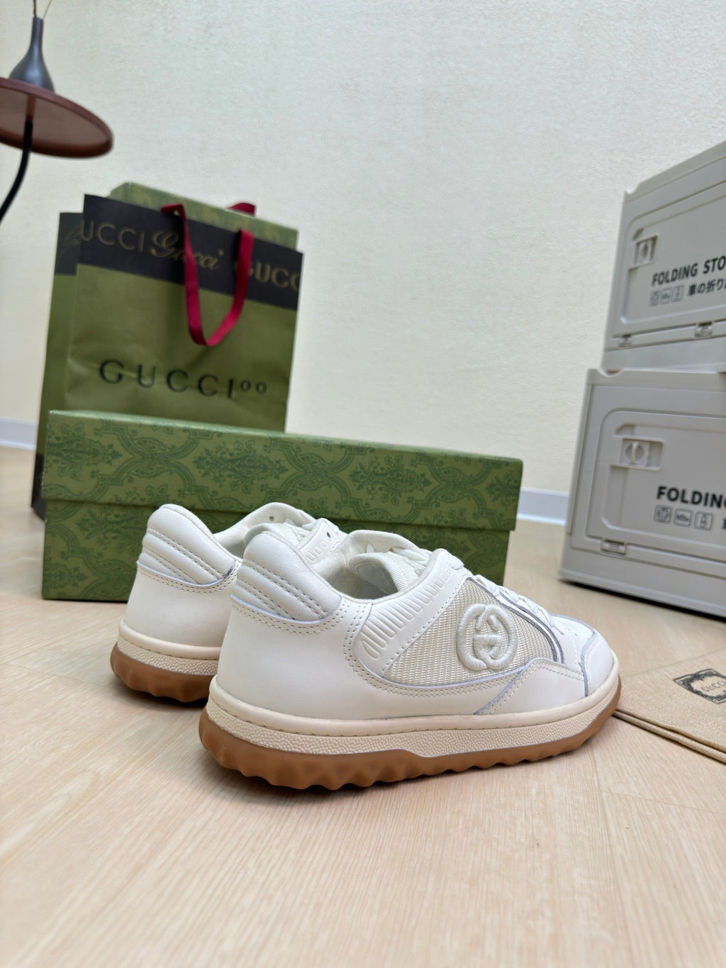 GUCCI INTERLOCKING G SNEAKER WHITE BEIGE CALFSKIN AND FABRIC