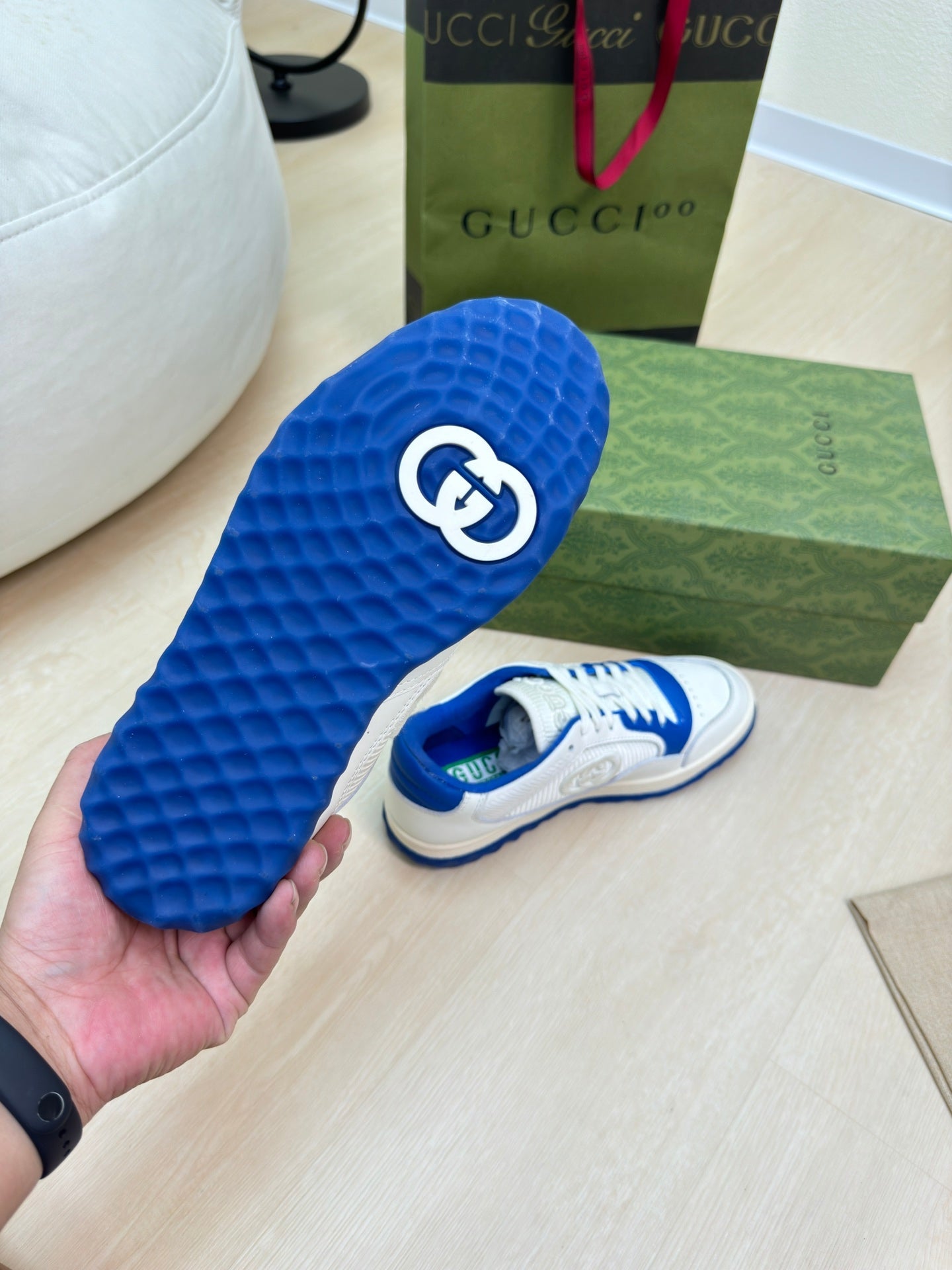 GUCCI INTERLOCKING G SNEAKER BLUE WHITE CALFSKIN AND FABRIC