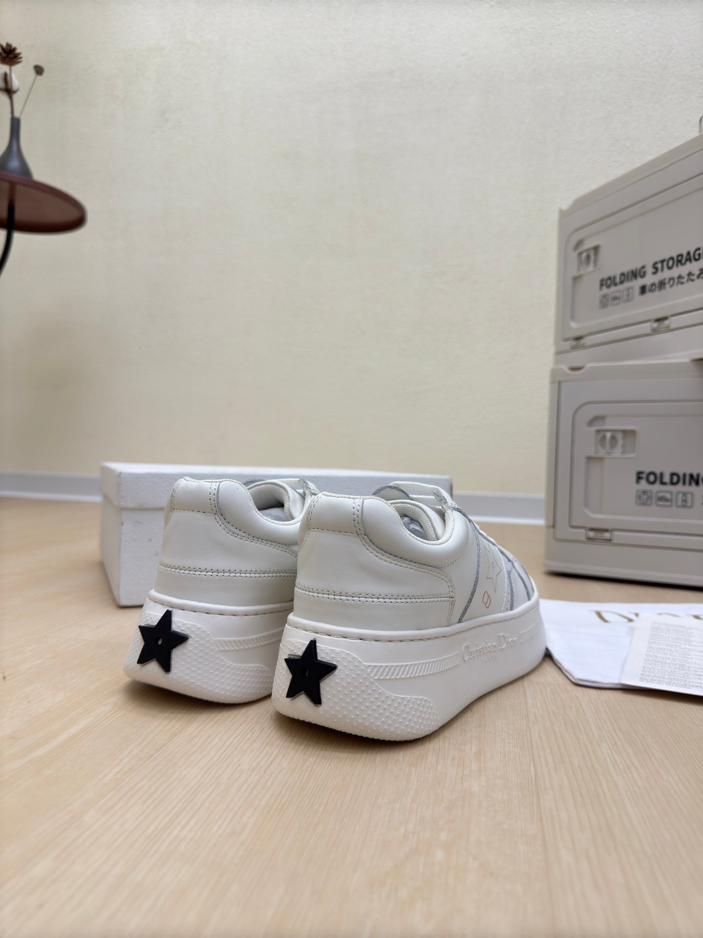 DIOR STAR PLATFORM SNEAKER IN WHITE CALFSKIN AND SUEDE