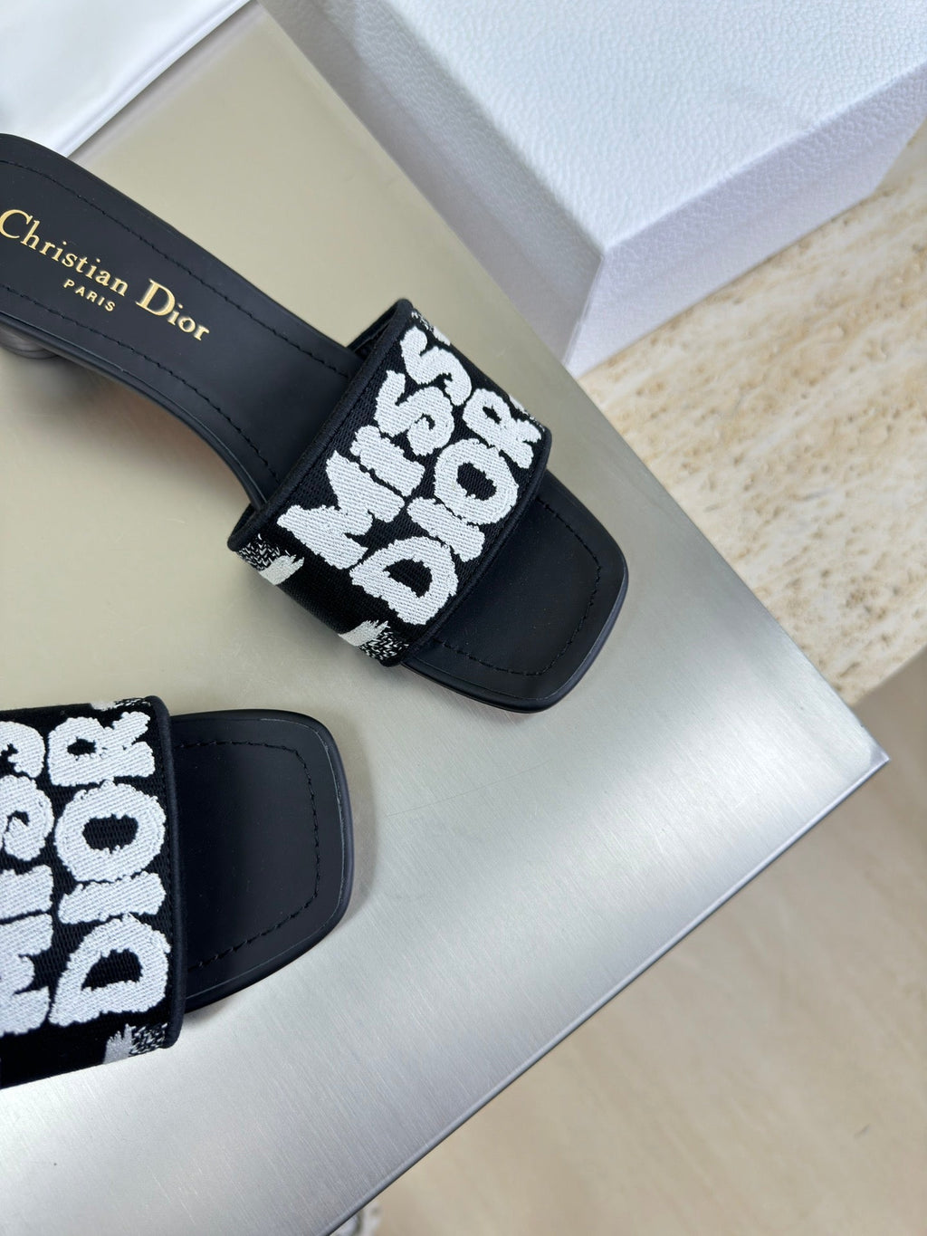 DIOR DWAY HEELED SLIDE EMBROIDERED COTTON AND BLACK MISS  ALLOVER MOTIF 35 MM