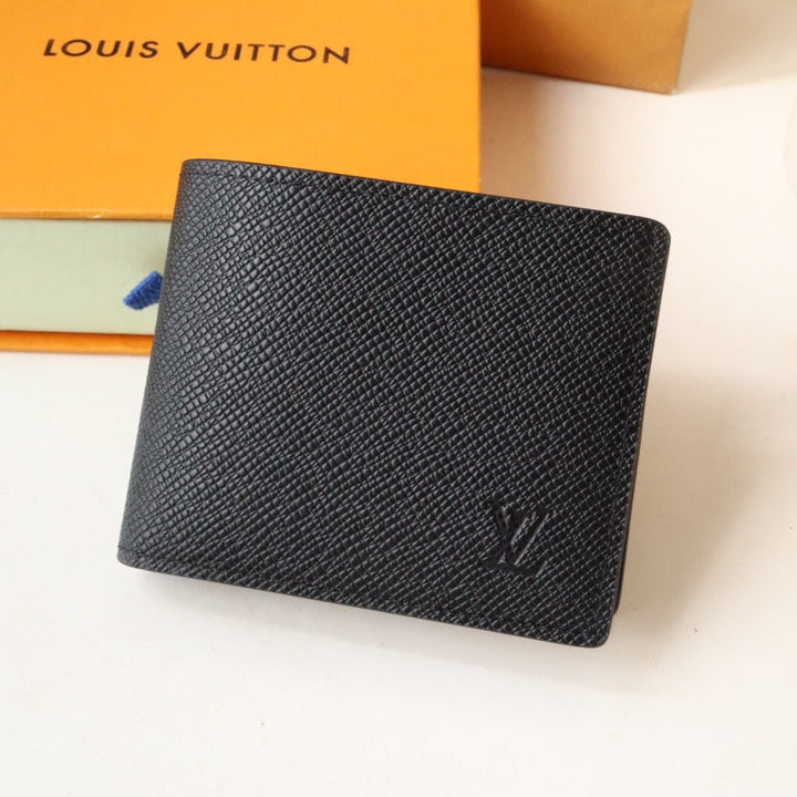 LOUIS VUITTON LV 25S SLENDER WALLET 11 IN BLACK TAIGA CALFSKIN