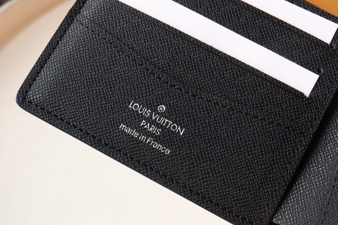 LOUIS VUITTON LV 25S SLENDER WALLET 11 IN BLACK EPI CALFSKIN