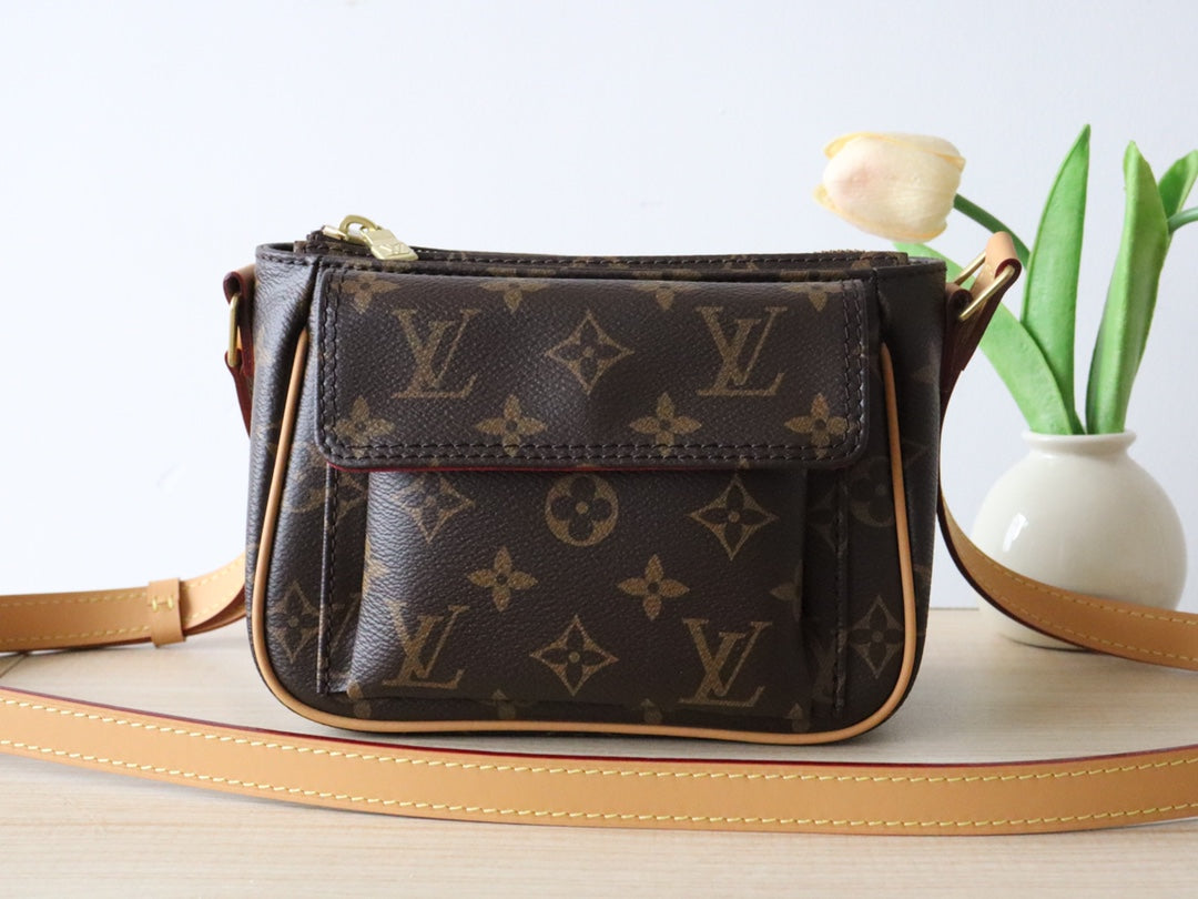 LOUIS VUITTON LV 25S SHOULDER BAG 19 IN BROWN MONOGRAM CALFSKIN GOLD HARDWRE