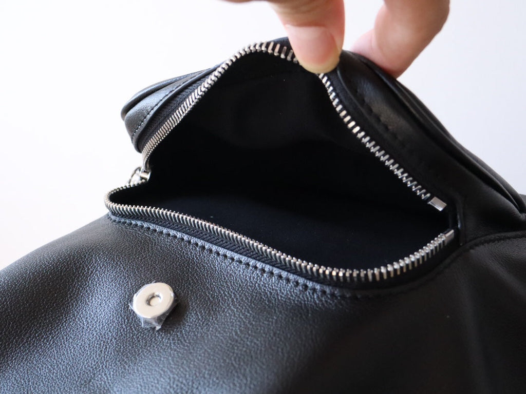LOUIS VUITTON LV 25S MONTSOURIS VIBE 35 IN BLACK LAMBSKIN SILVER HARDWRE