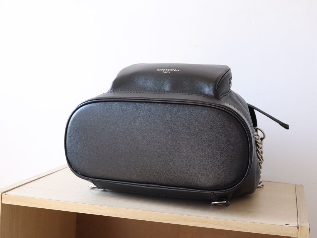 LOUIS VUITTON LV 25S MONTSOURIS VIBE 35 IN BLACK LAMBSKIN SILVER HARDWRE