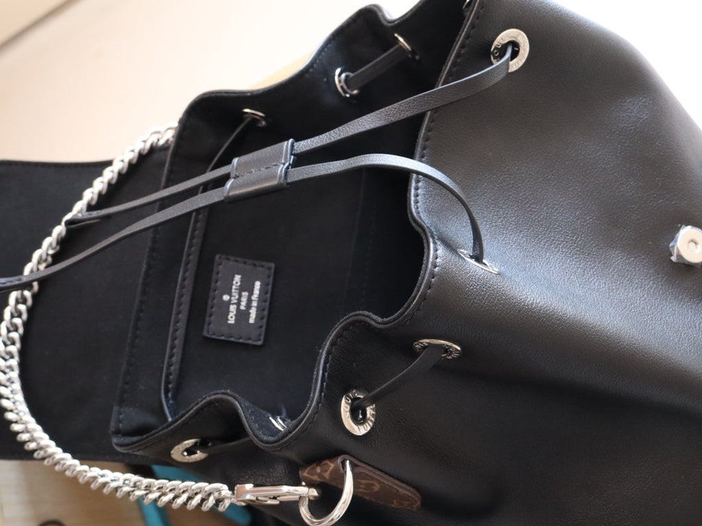 LOUIS VUITTON LV 25S MONTSOURIS VIBE 35 IN BLACK LAMBSKIN SILVER HARDWRE