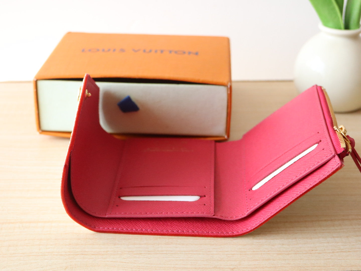 LOUIS VUITTON ROSALIE ZIPPY 12 IN WHITE MIX COLORFUL CALFSKIN