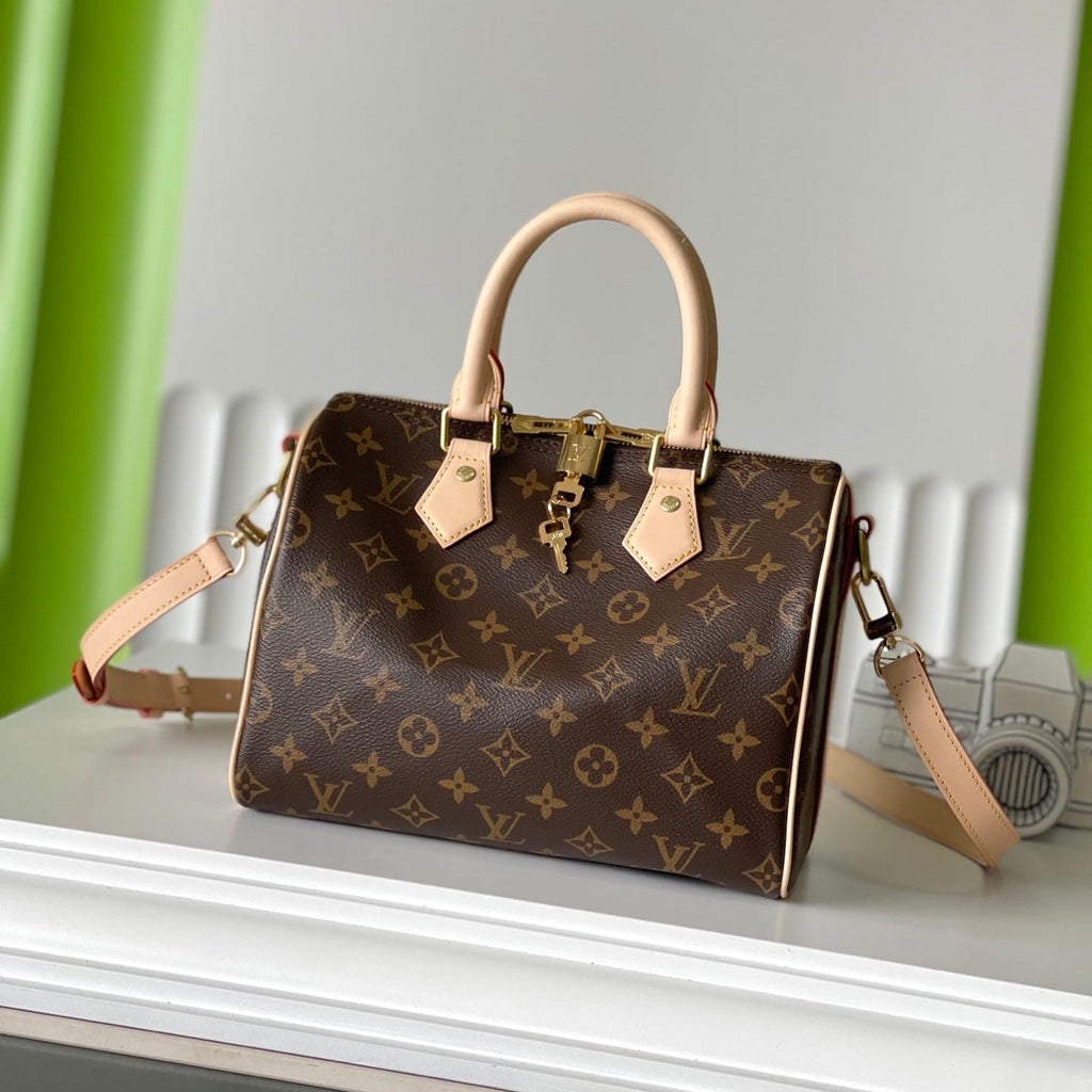 LOUIS VUITTON SPEEDY BANDOLIÈRE 25 IN BROWN MONOGRAM CANVAS GOLD HARDWARE