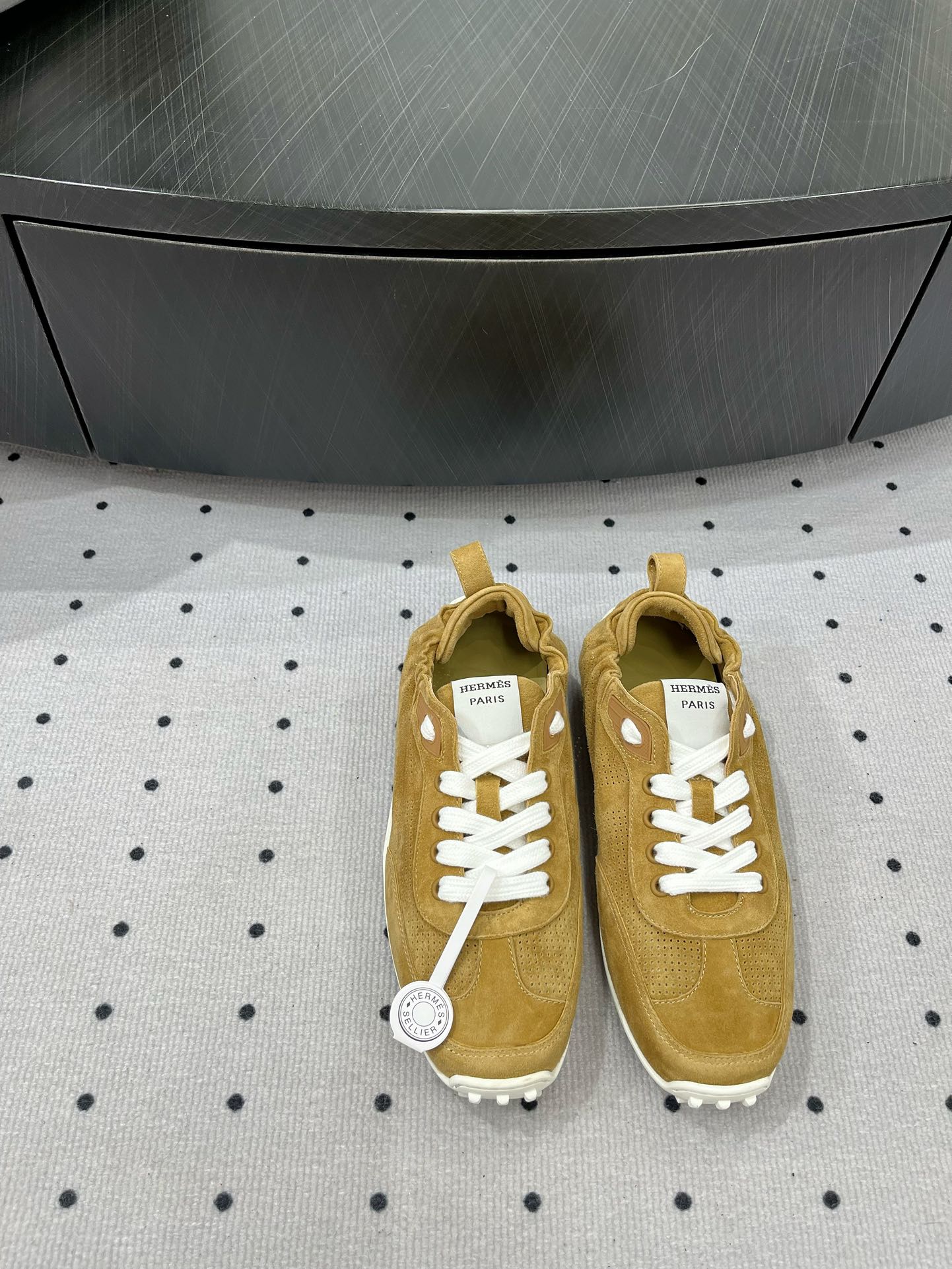 HERMES TRAIL SNEAKER IN DIJON YELLOW SUEDE