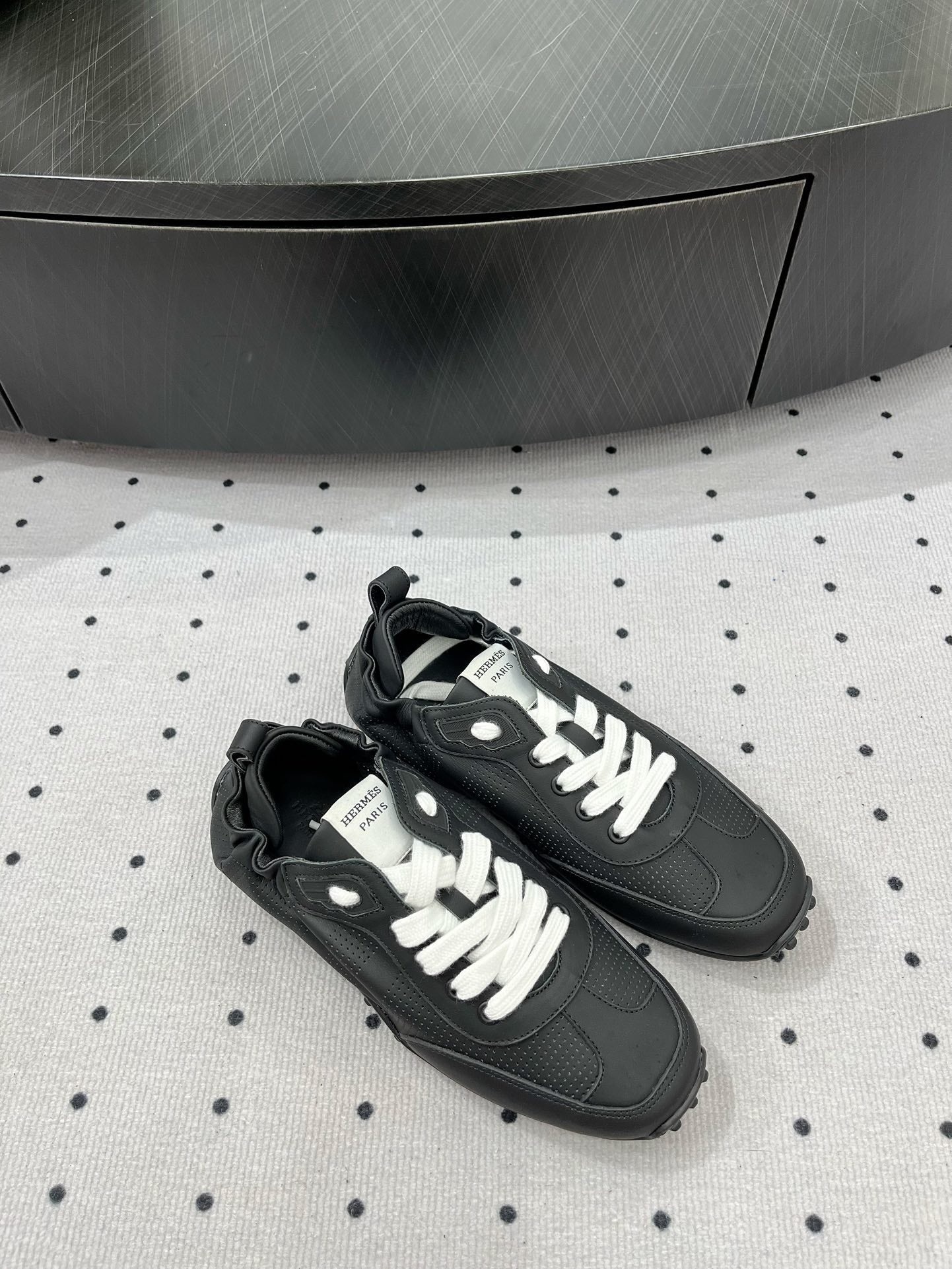 HERMES TRAIL SNEAKER IN BLACK CALFSKIN