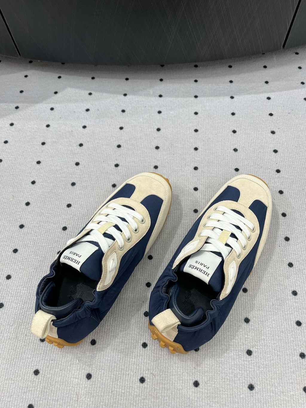HERMES TRAIL SNEAKER IN IVORY TAN MIX SPACE BLUE SUEDE