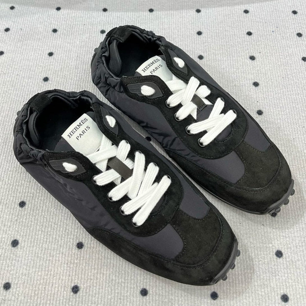HERMES TRAIL SNEAKER IN BLACK SUEDE