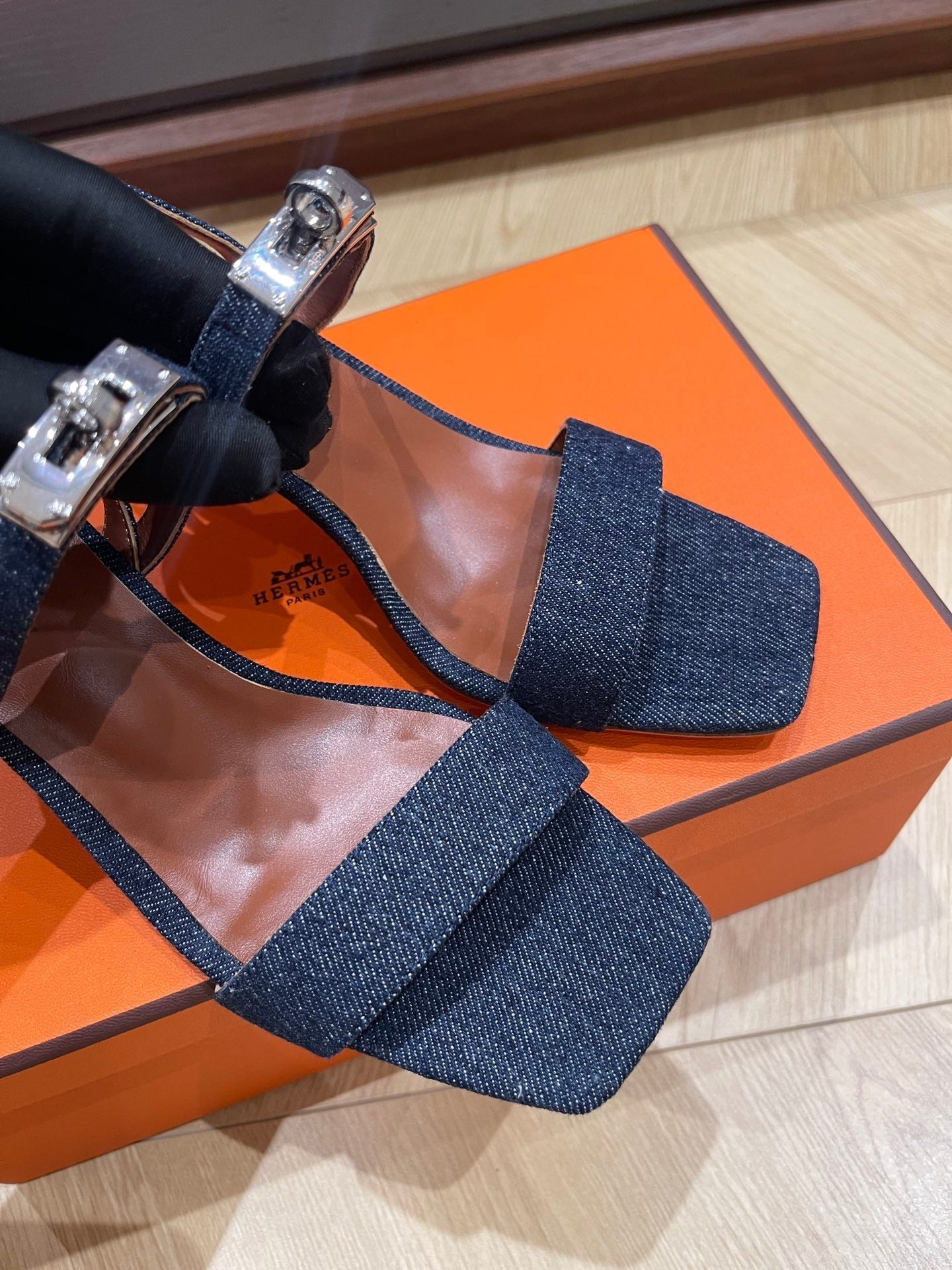 HERMES GLAMOUR 75 SANDAL DENIM CALFSKIN