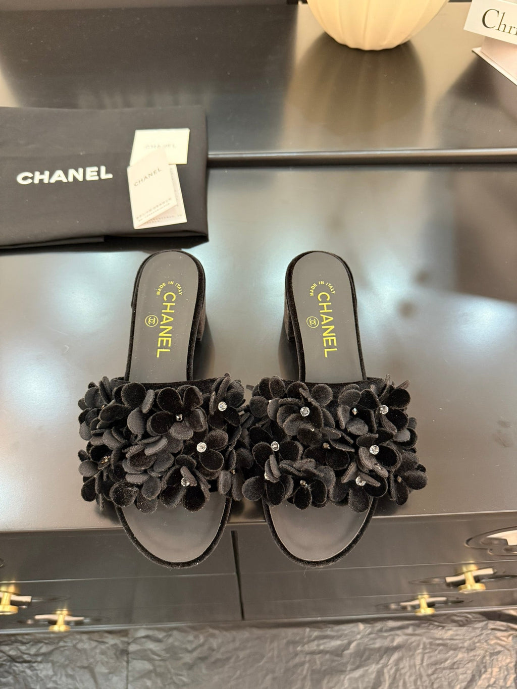 CHANEL MID HEEL 45 MM MULE IN BLACK VELVET