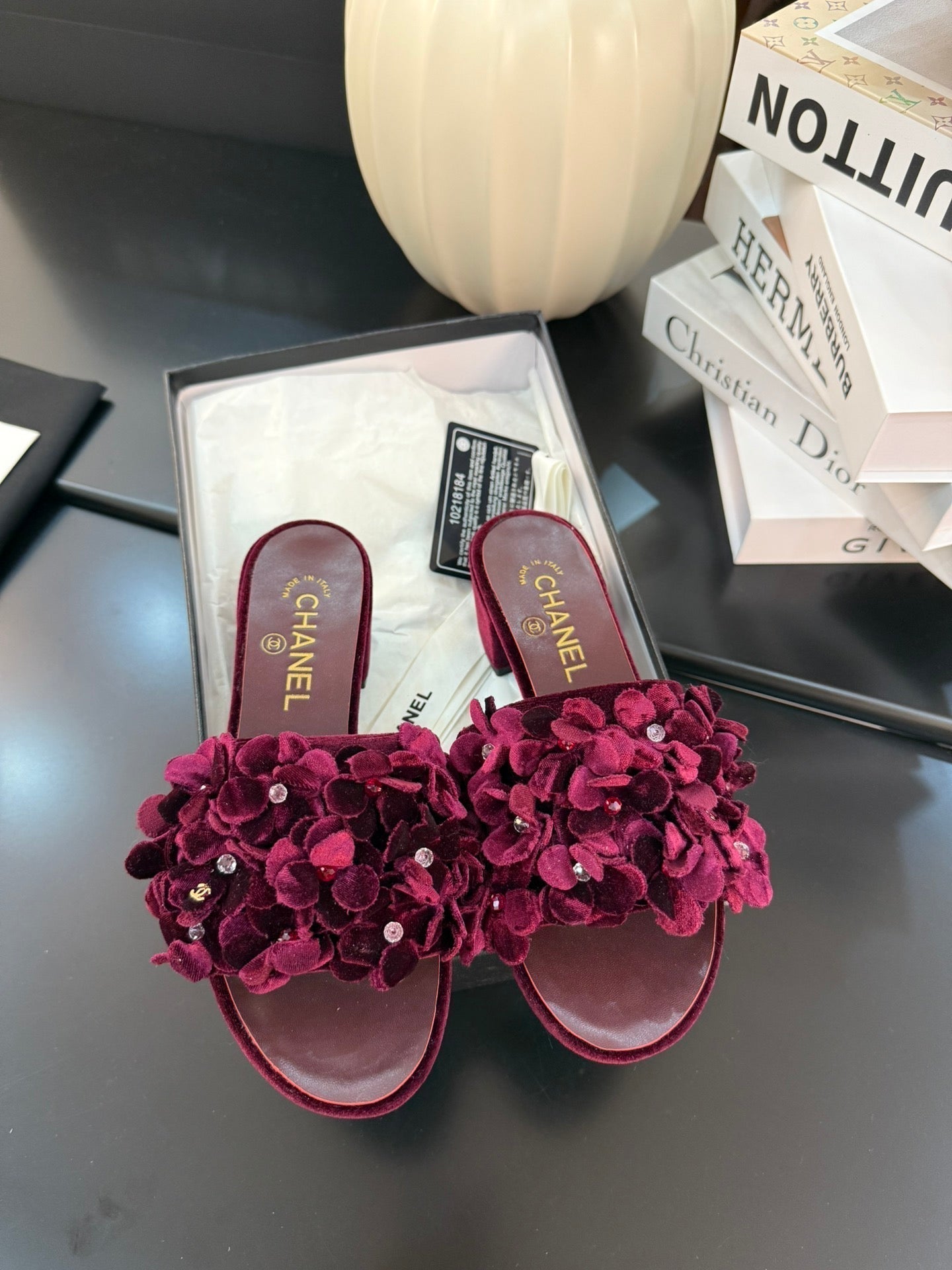 CHANEL MID HEEL 45 MM MULE IN PLUM PURPLE VELVET