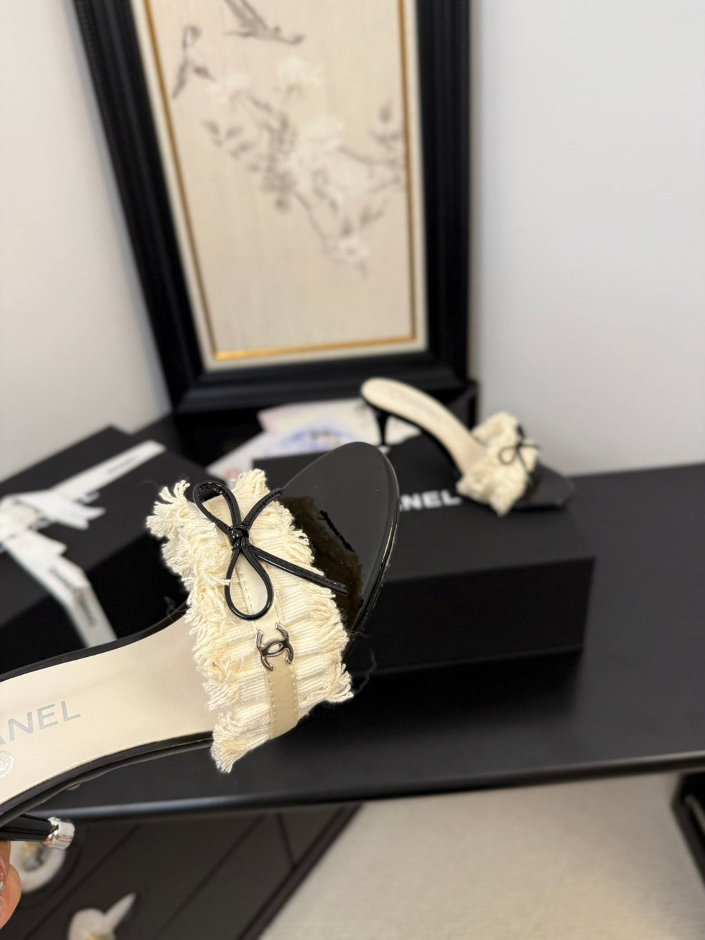 CHANEL WHITE GROSGRAIN CANVAS BOW MULE SANDALS 90 MM