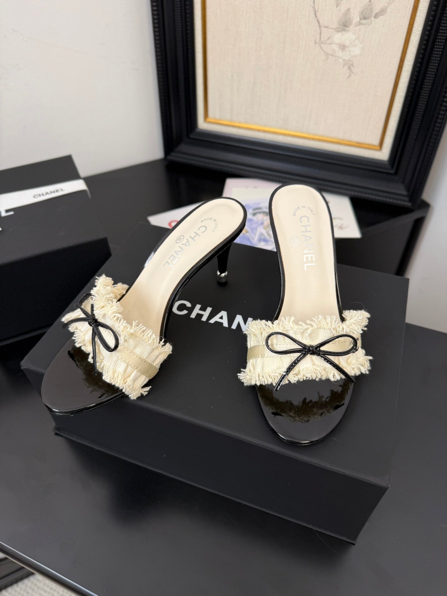 CHANEL WHITE GROSGRAIN CANVAS BOW MULE SANDALS 90 MM