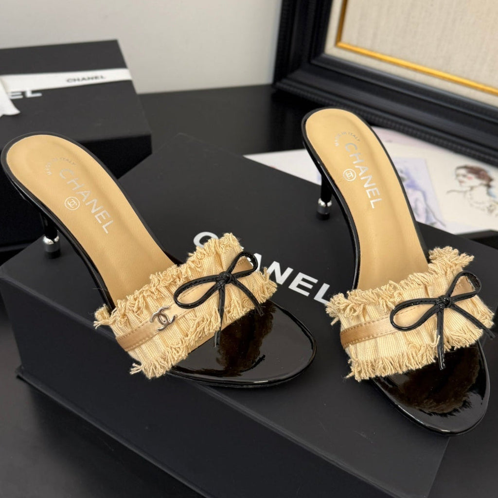 CHANEL SAND YELLOW GROSGRAIN CANVAS BOW MULE SANDALS 90 MM