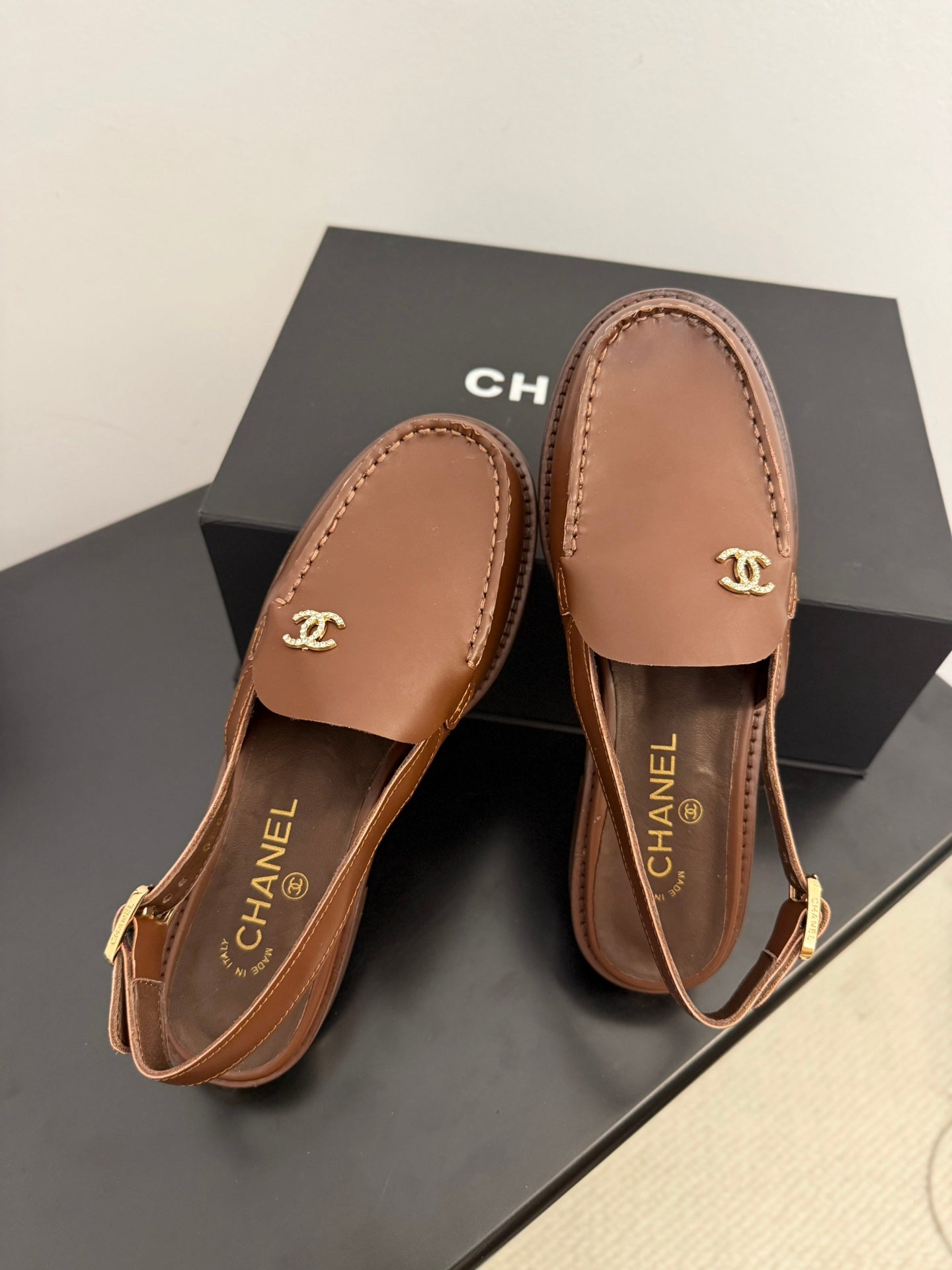 CHANEL 25C Slingback Loafer Brown Patent Leather