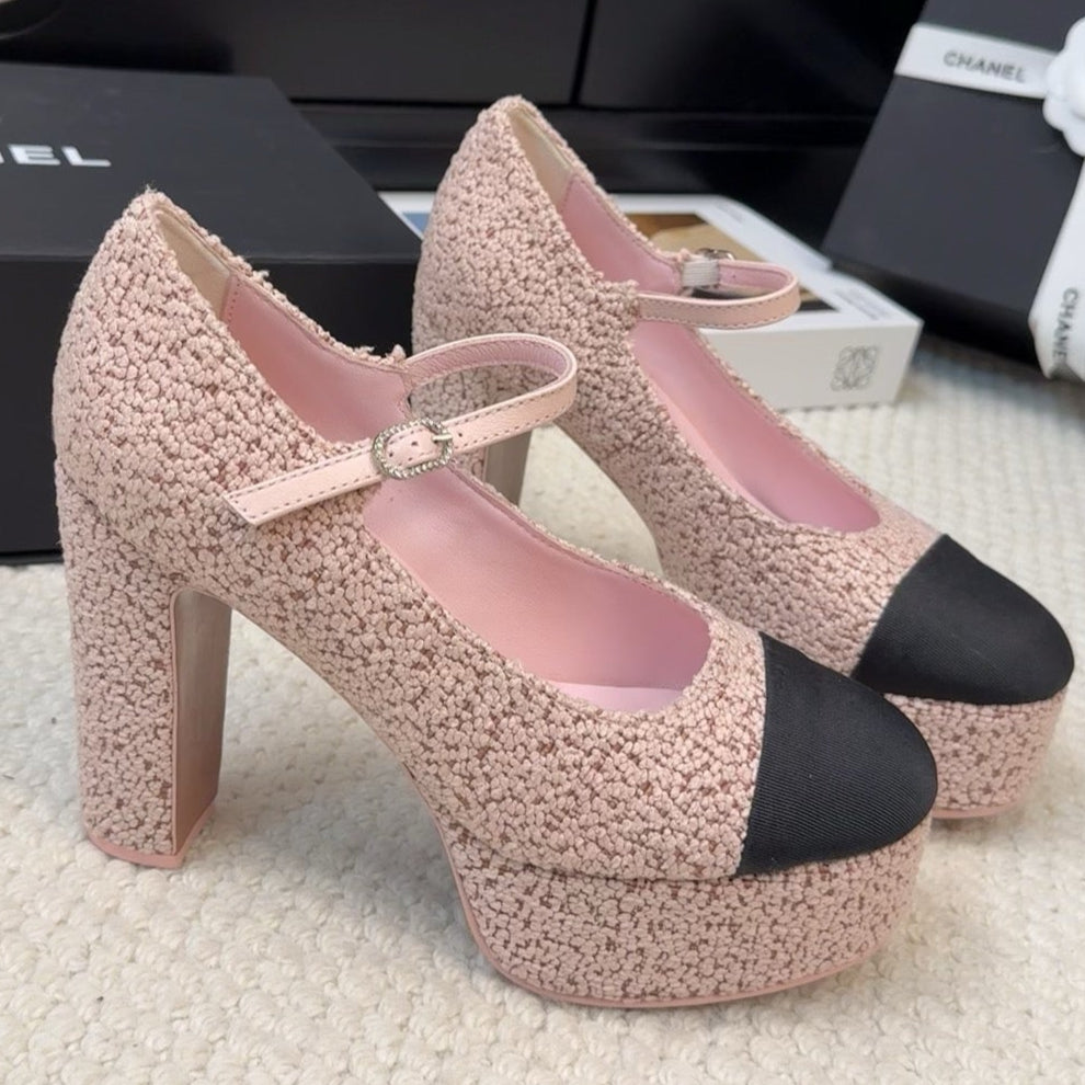 CHANEL FLATFORM SANDAL IN LIGHT PINK TWEED AND BLACK FABRIC