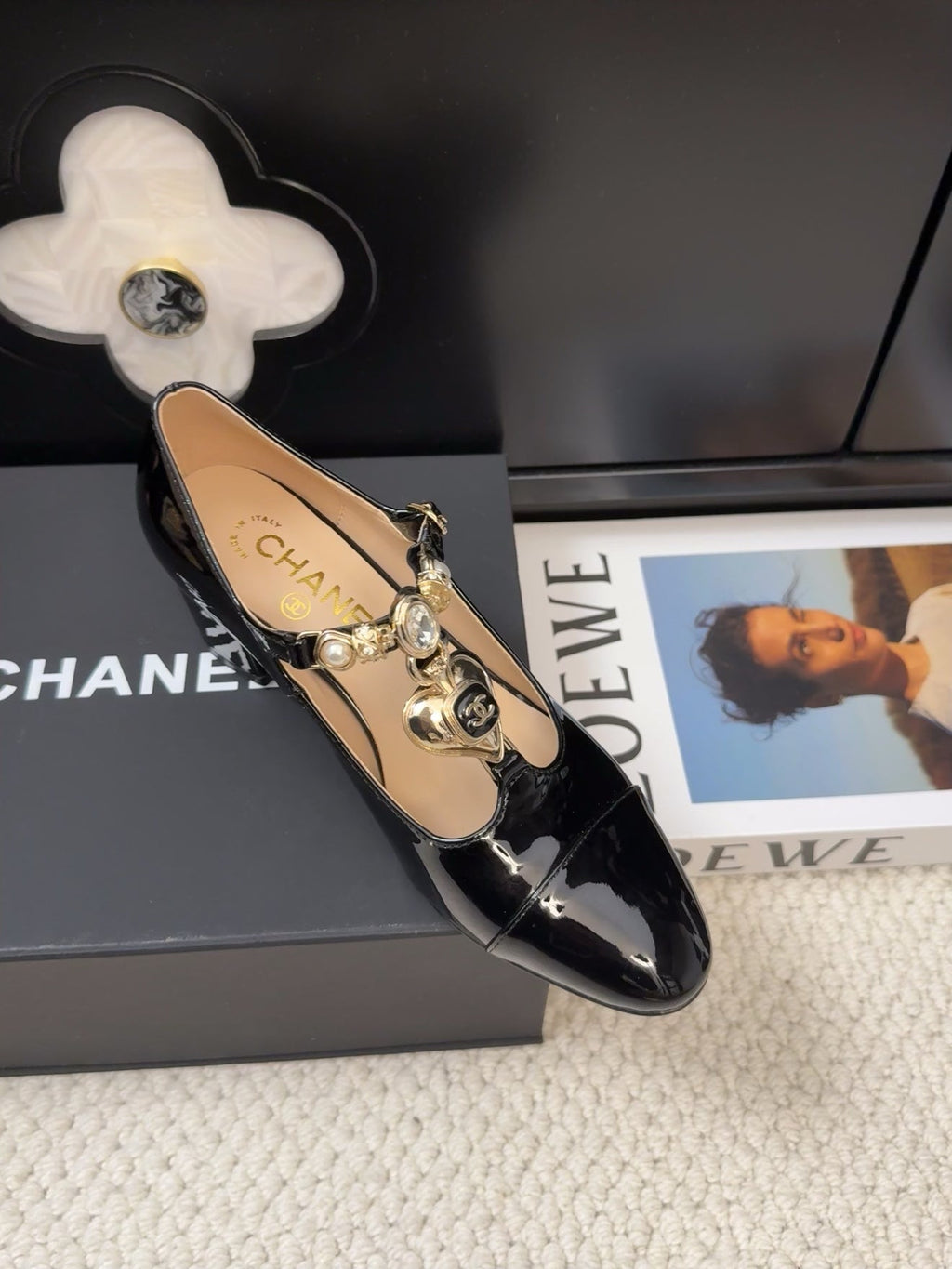CHANEL MARY JANE SHOES IN BLACK PATENT CALFSKIN 55 MM