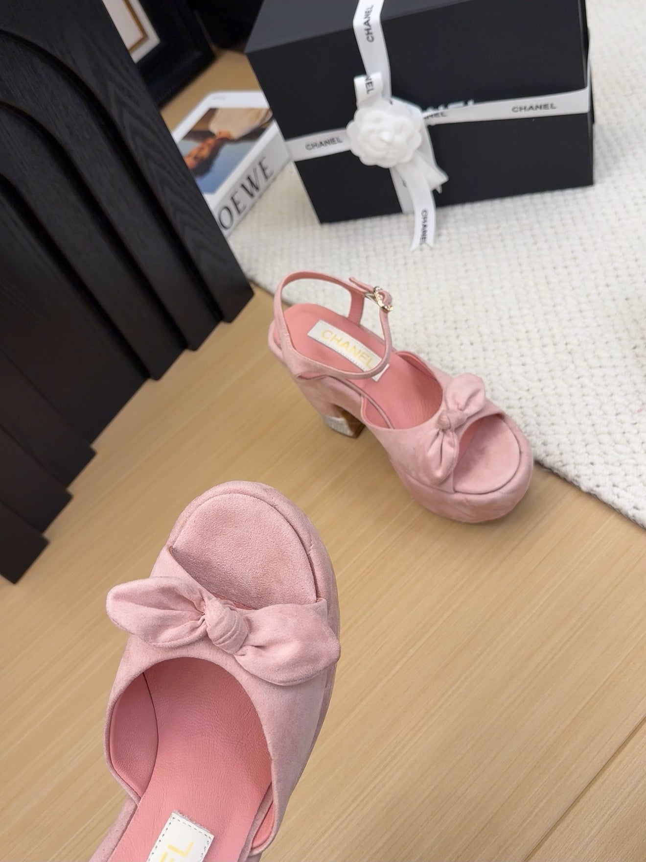 CHANEL HIGH 12 CM PLATFORM SANDALS IN BLUSH PINK SUEDE