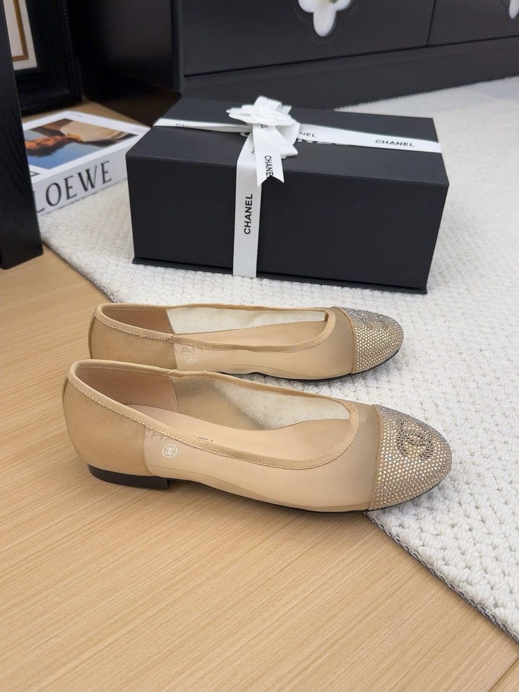 CHANEL BALLET FLAT IN CAMEL BEIGE FABRIC AND MESH WITH CRYSTALS