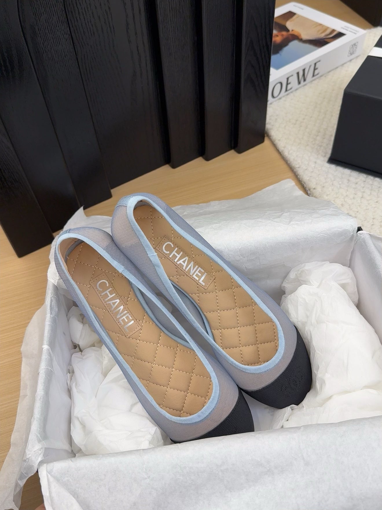 CHANEL BALLET FLAT IN BLACK FABRIC AND BABY BLUE MESH