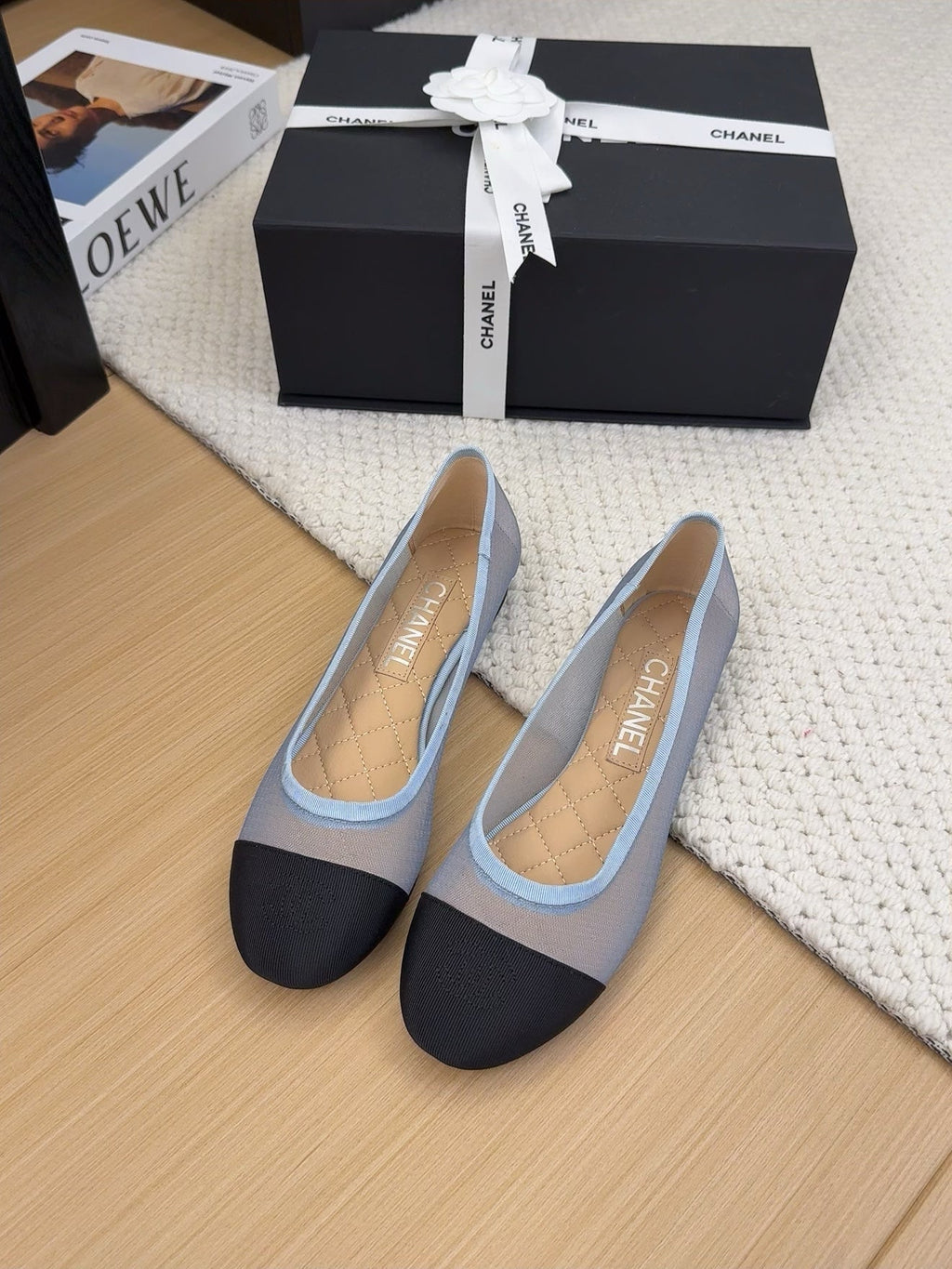 CHANEL BALLET FLAT IN BLACK FABRIC AND BABY BLUE MESH