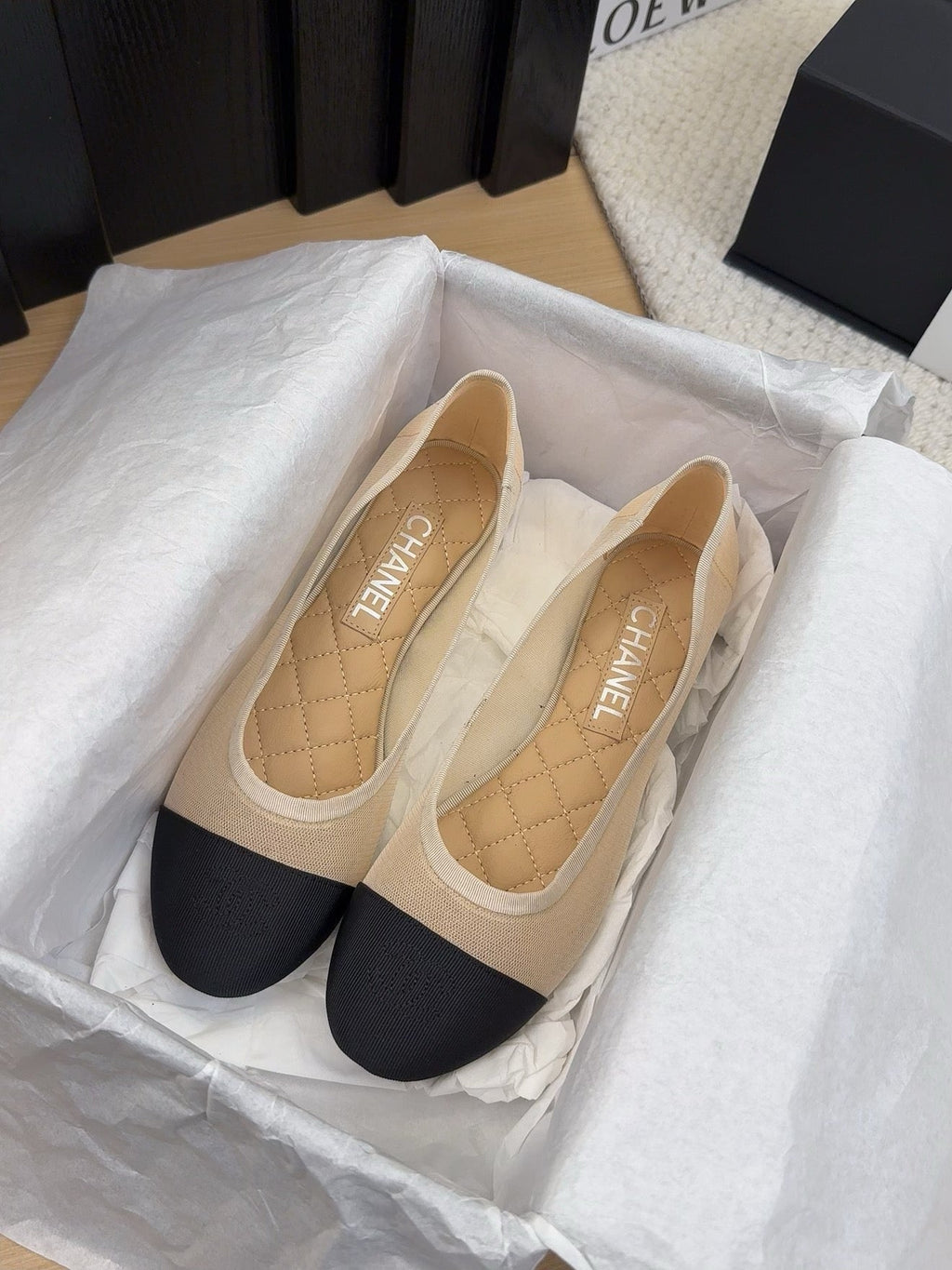 CHANEL BALLET FLAT IN BLACK FABRIC AND BEIGE MESH