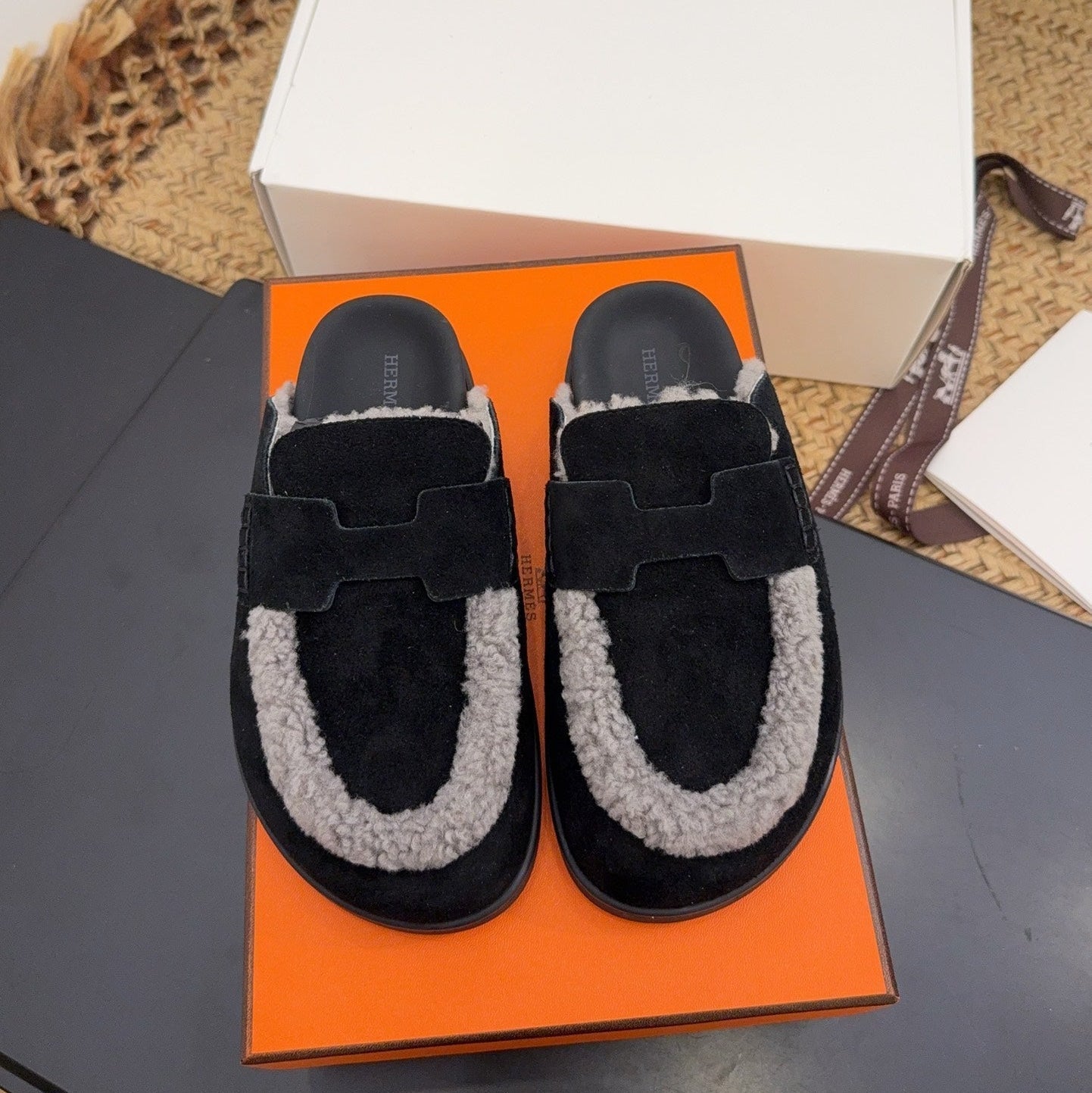 HERMES 25S MULE IN BLACK SUEDE MIX GREY SHEARLING