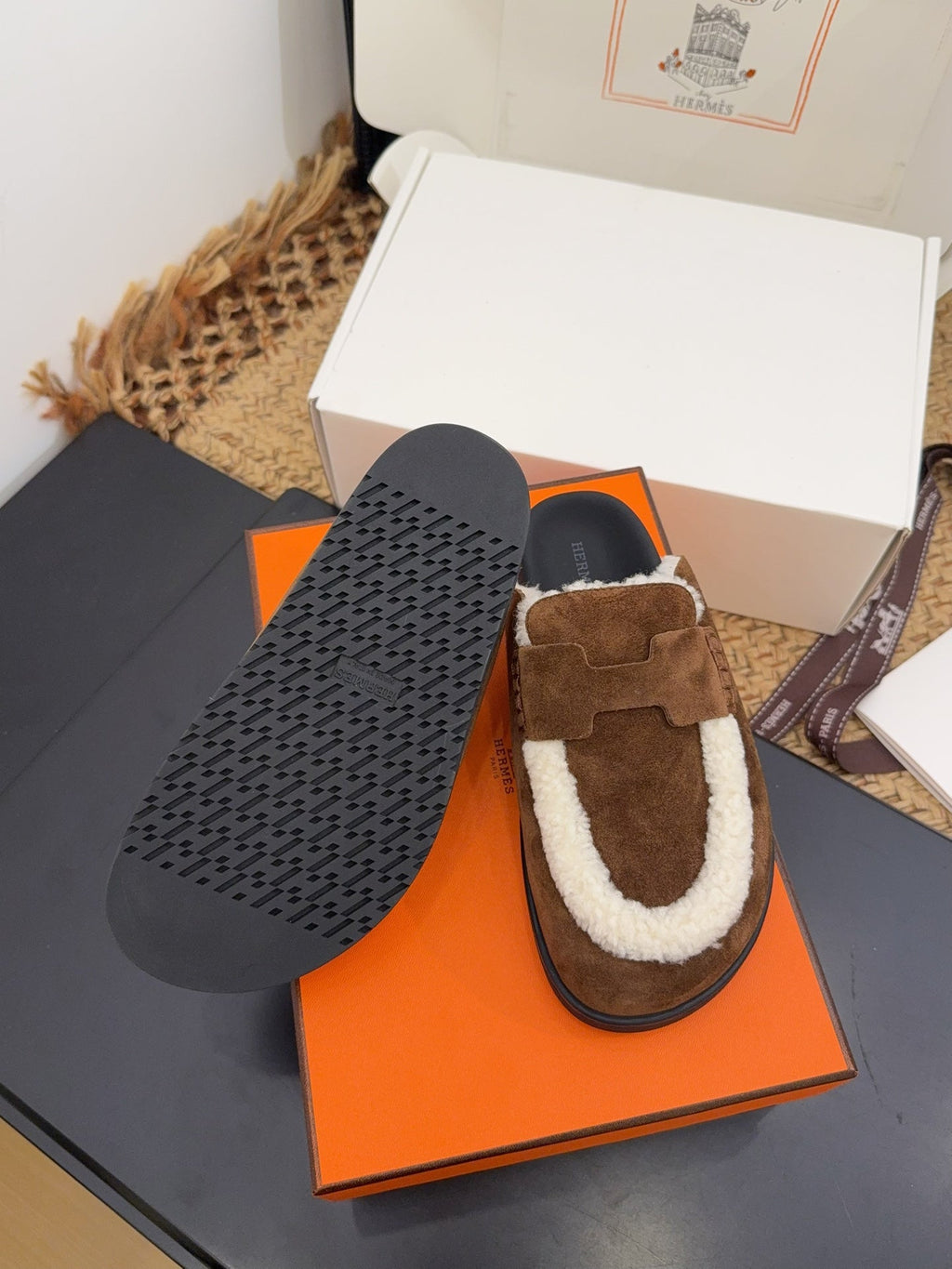 HERMES 25S MULE IN DARK BROWN SUEDE MIX SHEARLING